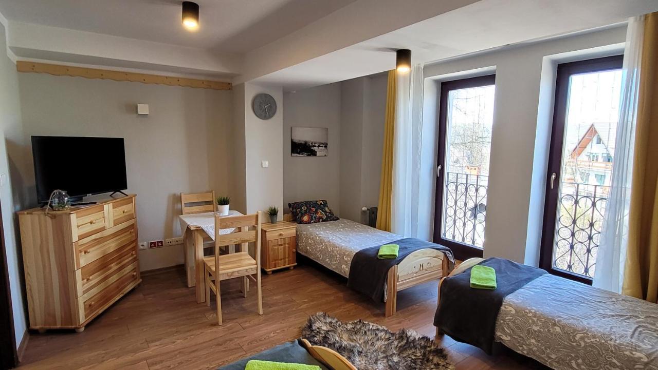 Апартаменты Apartament Wagonik 303 - Budynek "Polskie Koleje Linowe" Krupowki 48 Закопане Экстерьер фото